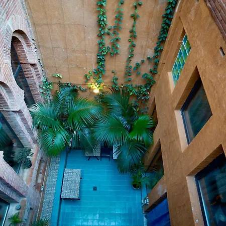 Hotel Lincoln Lounge