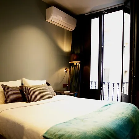 Hotel Lincoln Lounge 3*