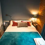 Ξενοδοχείο Lincoln Lounge 3*