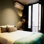 Ξενοδοχείο Lincoln Lounge 3*