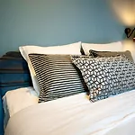 Ξενοδοχείο Lincoln Lounge