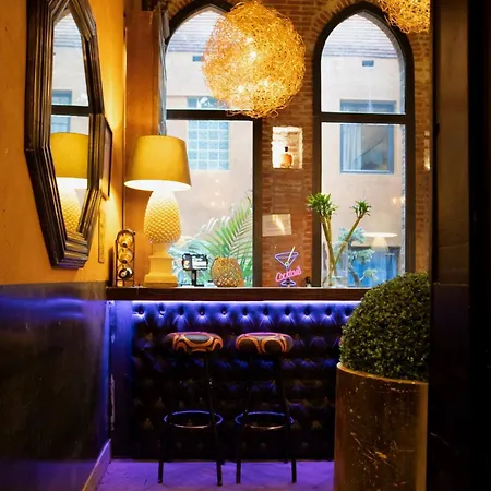 Hotel Lincoln Lounge
